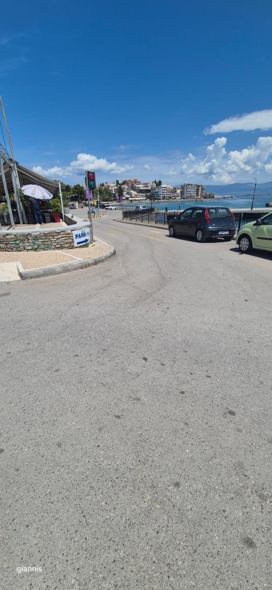 Debbies Διαμέρισμα Δίπλα Στο Νερό #2 ! Chalkís Dış mekan fotoğraf